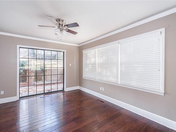 4th image of 2117 Atlanta St