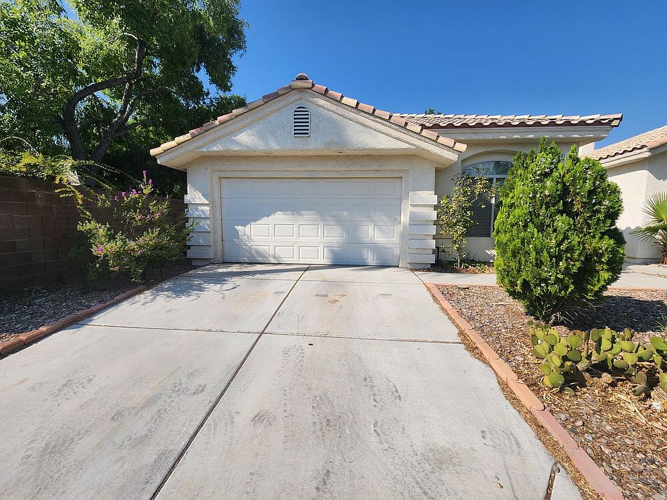 1st image of 3301 Tuscany Village Dr