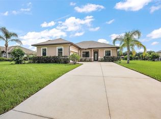 36738 Alaqua Ct, Eustis, FL 32736