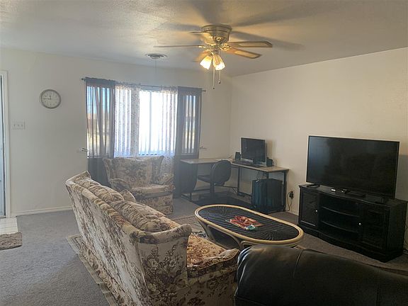 4th image of 601 S Birch Ave