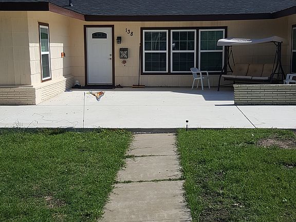 5th image of 138 Sheila Dr