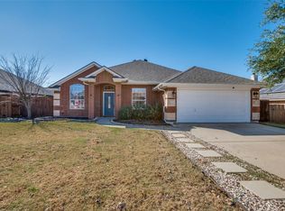 228 Lottie Ln, Saginaw, TX 76179