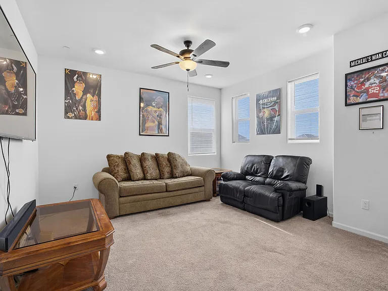 2254 S Lebec St — Photo 11