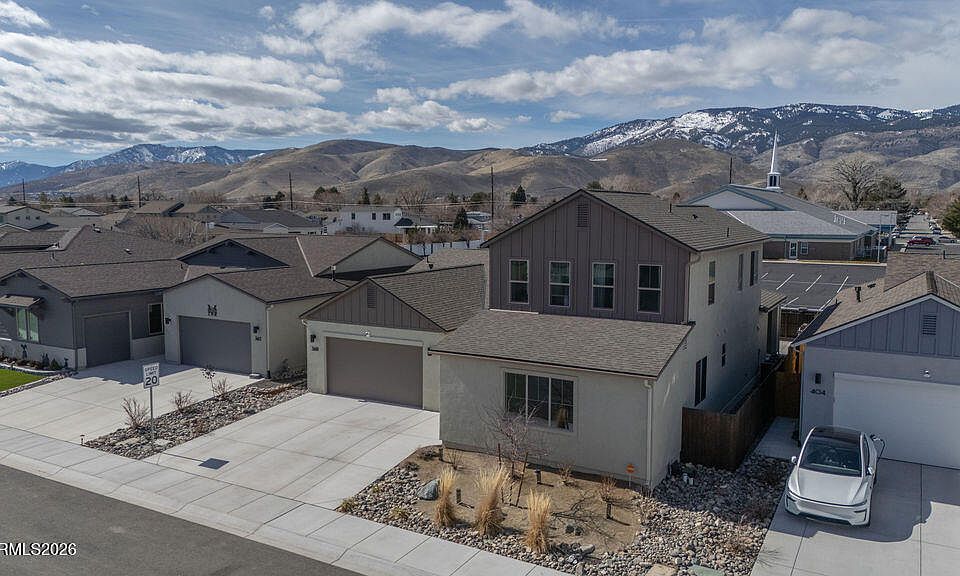 1st image of 368 Porter Peak Dr