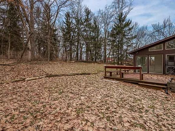 4th image of 8089 McMichael Rd