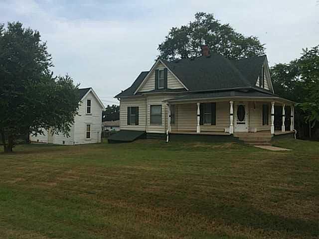 1st image of 523 S Bennett Blvd