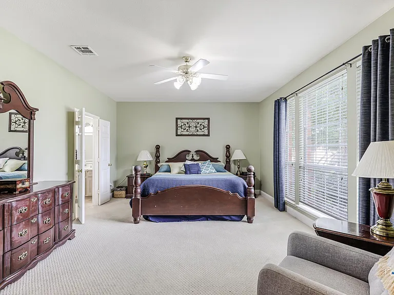 9921 Sean Dr — Photo 18