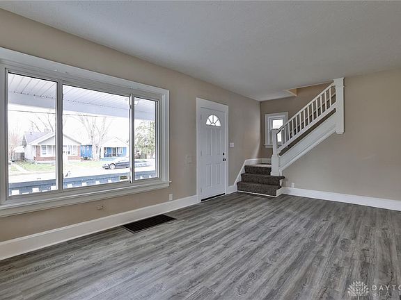 5th image of 2206 Tytus Ave