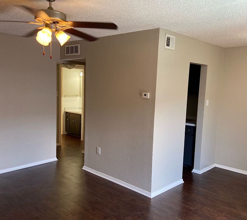 Brook Villas Of Monte Vista Apartment Rentals San Antonio, TX Zillow