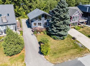 115 Pioneer Ln, The Blue Mountains, ON L9Y 0M6