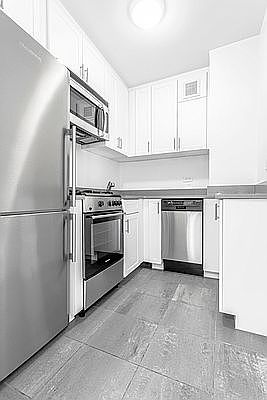 5th image of 10 W 135th St APT 16J