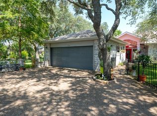 604 Silverado St, Rockport, TX 78382