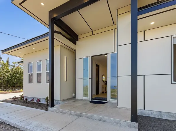 94-1709 Wakea St, Naalehu, HI 96772