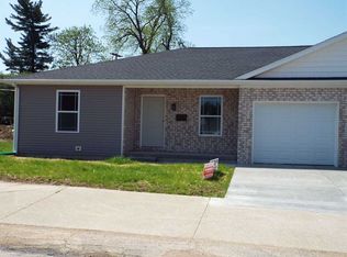 201 S McCreary St, Fort Branch, IN 47648