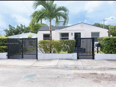 1101 NW 30th St, Miami, FL, 33127