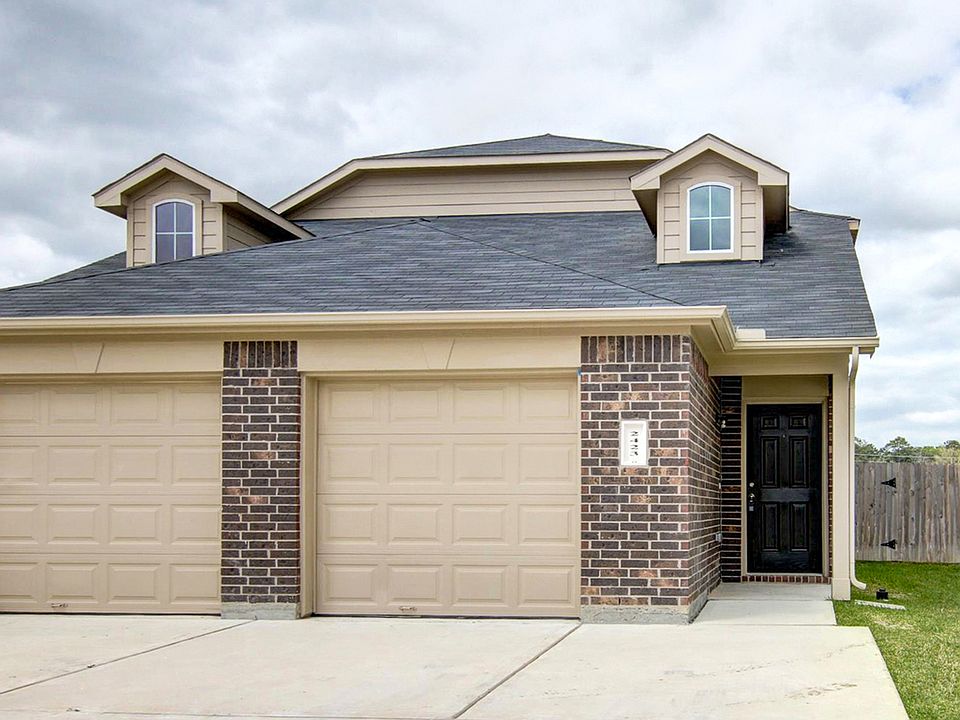 1st image of 2423 Sailors Way #B