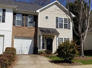 923 Dunes Ct, Fort Mill, SC 29715