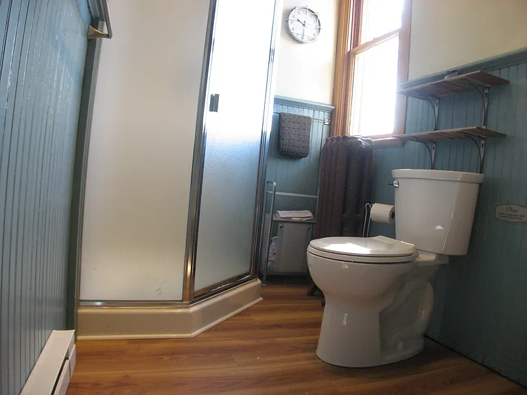 649 Remington St — Photo 41