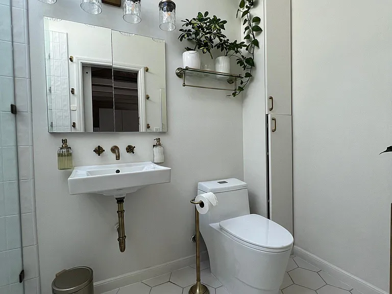Bathroom 2