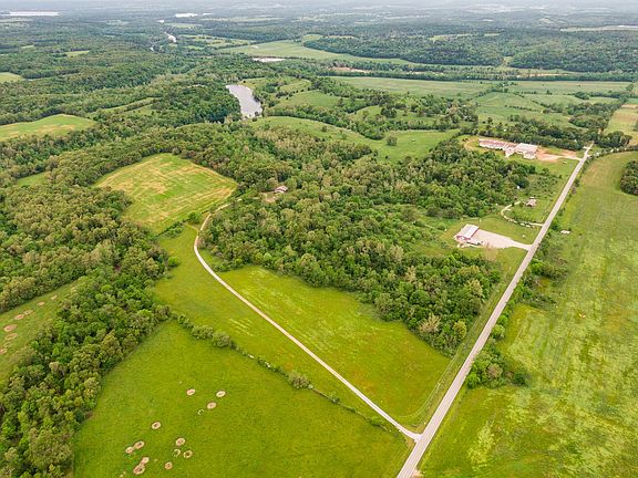 2nd image of 5862 S State Highway 43