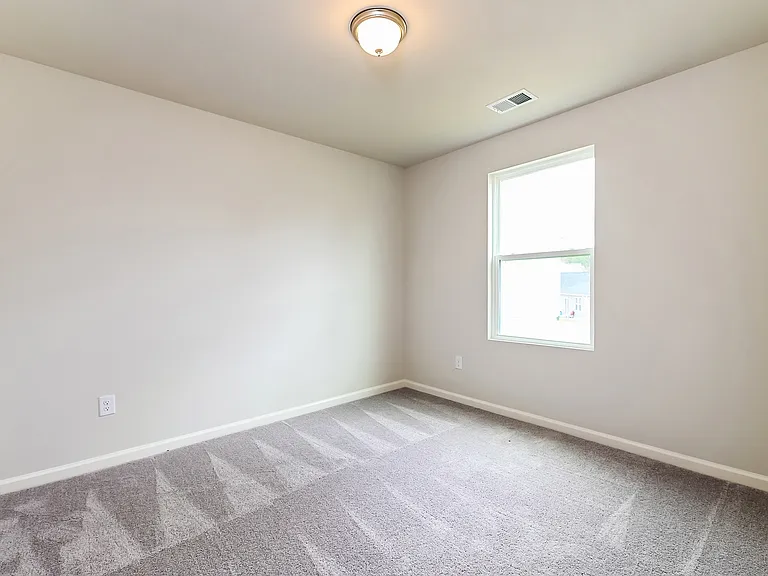 682 Hadley Ct SE — Photo 11