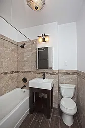 Rented by Barkoff Residential 