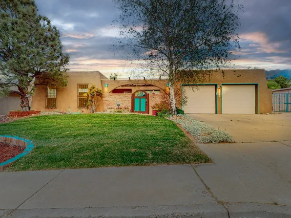 13735 Pruitt Dr NE, Albuquerque, NM 87112