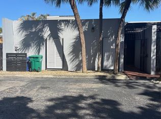 6417 Windmill Gate Rd #0, Hialeah, FL 33014