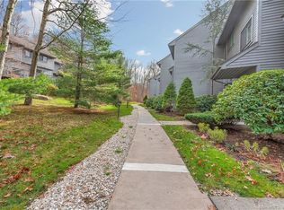 82 Conestoga Way #82, Glastonbury, CT 06033