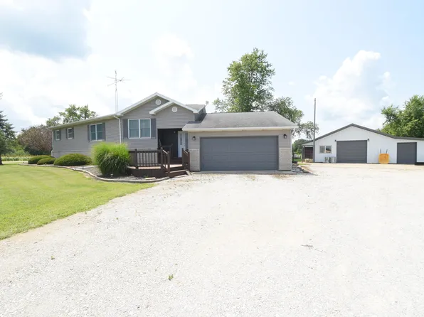 9490 Egypt Rd, Rensselaer, IN 47978