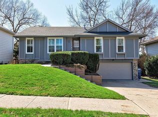 7612 Prairie Ave, Urbandale, IA 50322