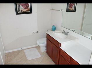 7026 Leaning Magnolia Ct, Houston, TX 77049