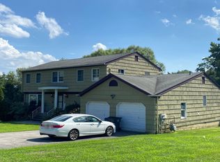 8 Sunrise Ln, Scarsdale, NY 10583