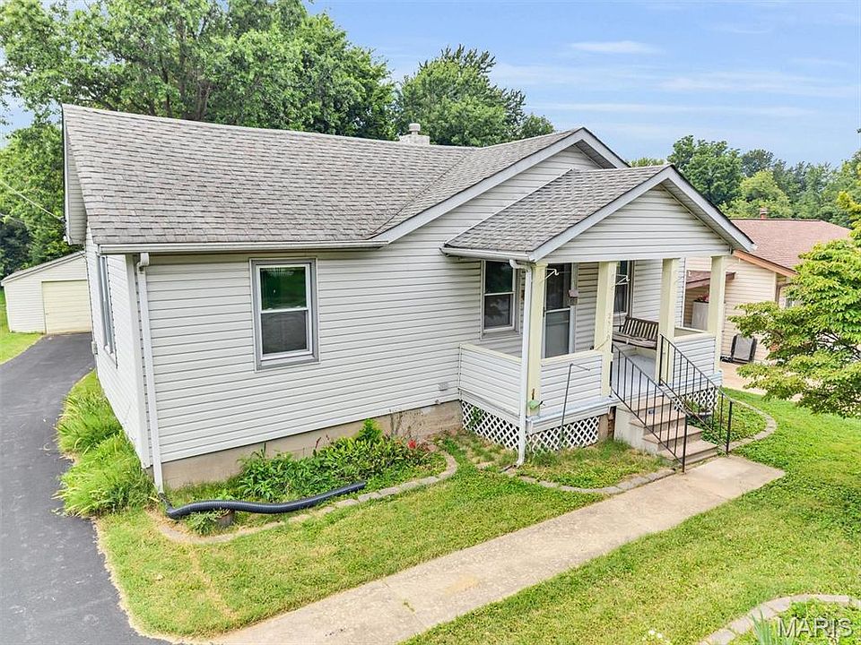 1st image of 2519 Spencer Ave