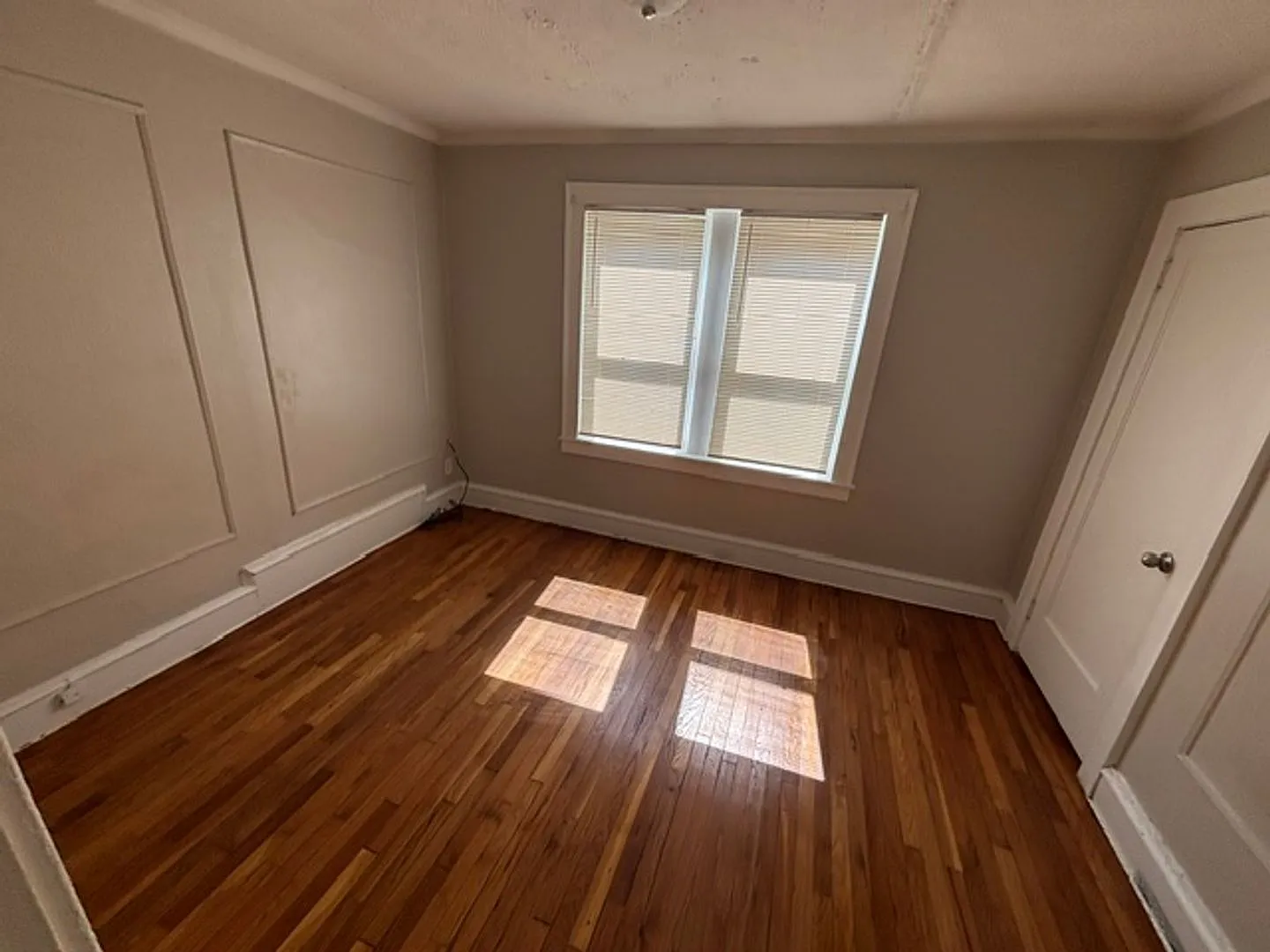 230 Fort Pleasant Ave / 62 Warner Street — Photo 4