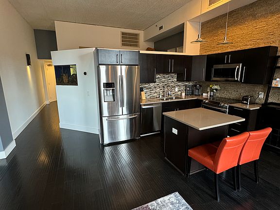 Living Room/Kitchen