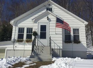 814 S Lake St, Marquette, MI 49855