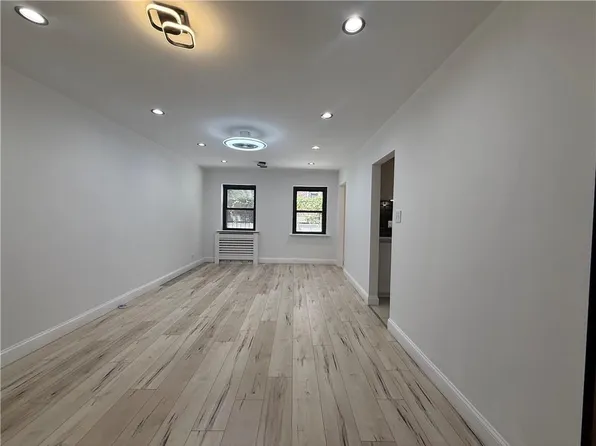 83-75 118th St Unit 1E, Kew Gardens, NY 11415