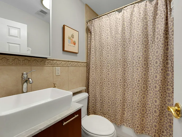 42 Prospect St #3C — Photo 9