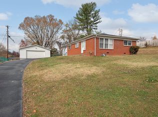 214 Rose Dr, Tazewell, TN 37879
