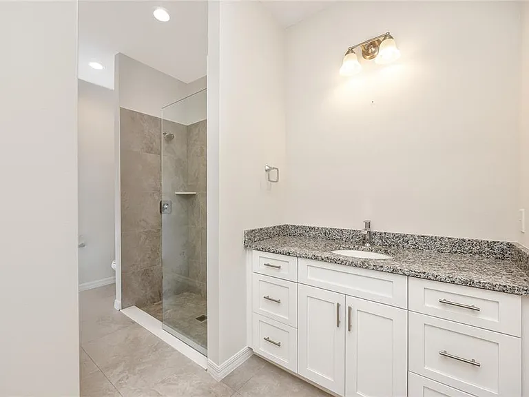 1510 Figleaf Ln — Photo 15