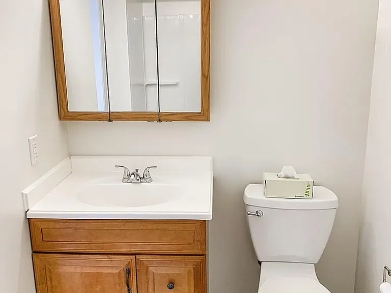 7953B Charlotte Pike — Photo 8