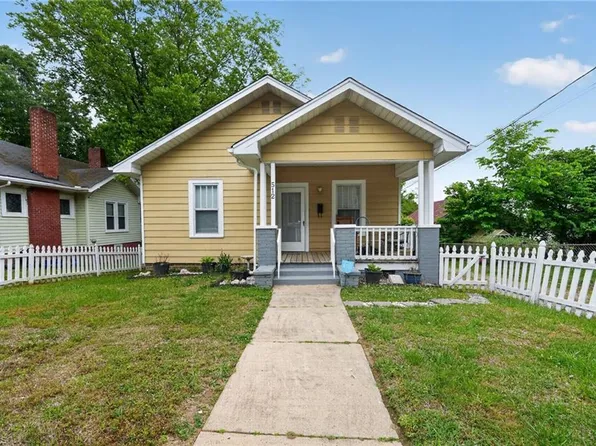 512 Atwater St, Burlington, NC 27215