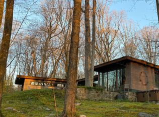 340 Woodbine Rd, Stamford, CT 06903