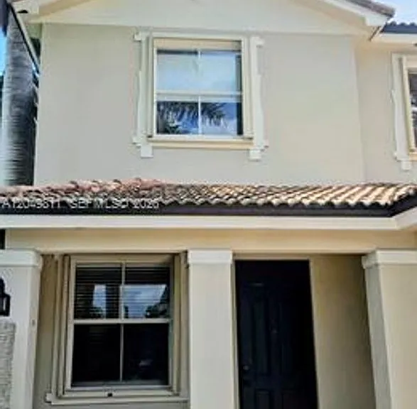 4163 NE 11th St #Townhouse 4163 — Photo 4