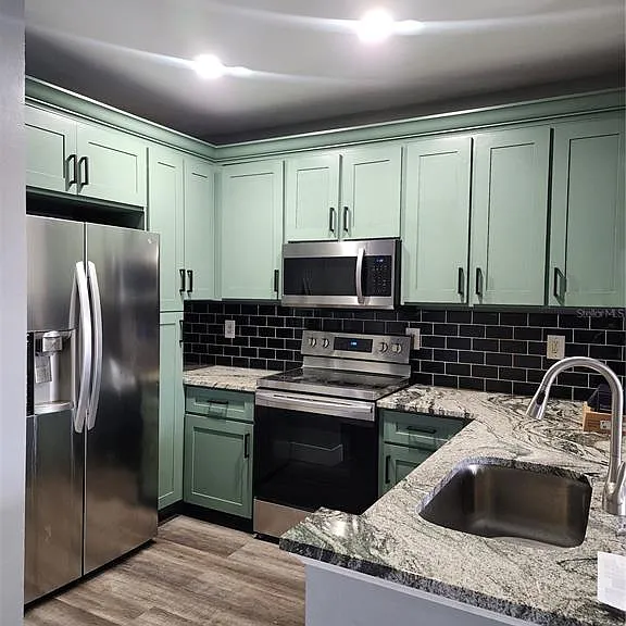 206 E South St #6034 — Photo 4