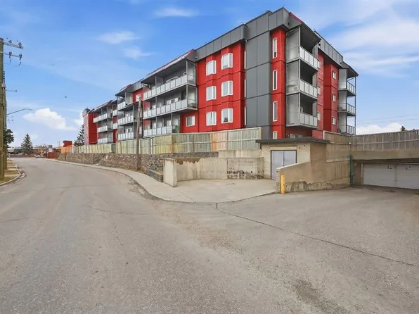 335 N Garry Cres NE #315, Calgary, AB T2K 5X1