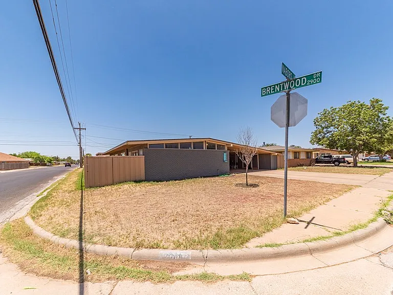 2901 Nabors Ln — Photo 36