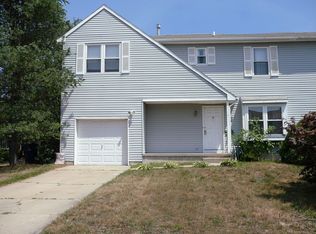 5 Flamingo Ct, Voorhees, NJ 08043