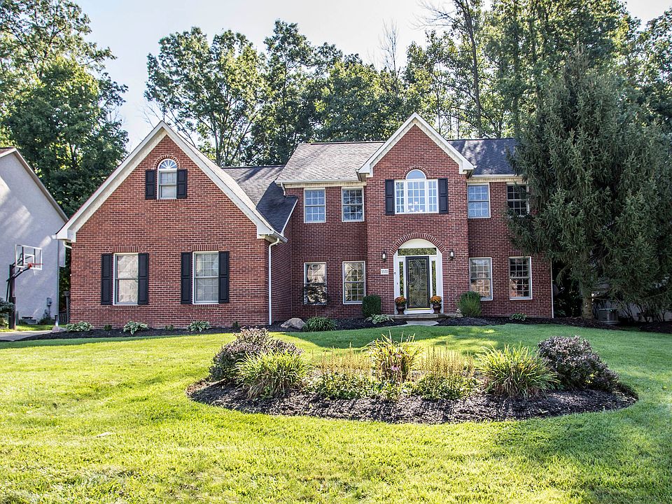 1st image of 5570 Turnberry Dr